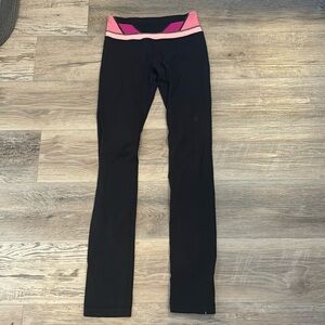 Lululemon skinny groove pant